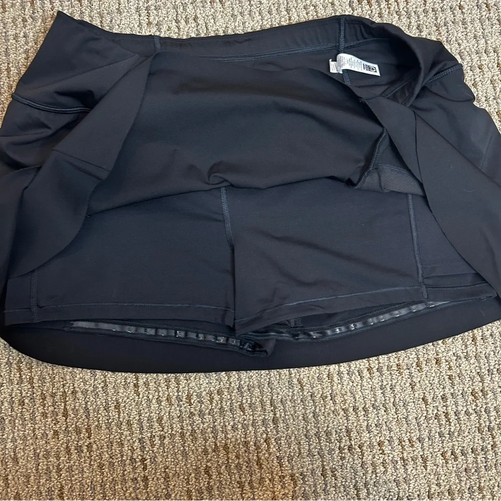 Athleta Momentum Ruffle Skort Skirt Black Size Large - Picture 7 of 9